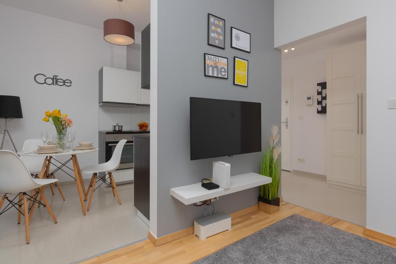 Kolejowa Apartments Warsaw By Noclegi Renters Exterior foto